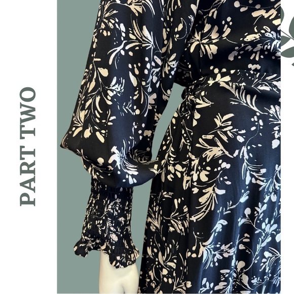 Part Two Day Dress Wrap with Balloon Sleeve and Smocked Cuff Size 6 - Picture 9 of 10